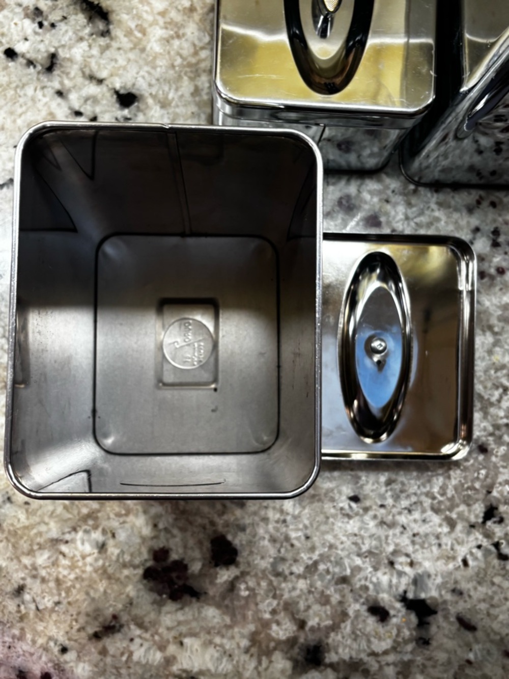 Duro set of 4 vintage chrome kitchen canisters: flour, sugar, coffee, tea - Picture 8 of 12